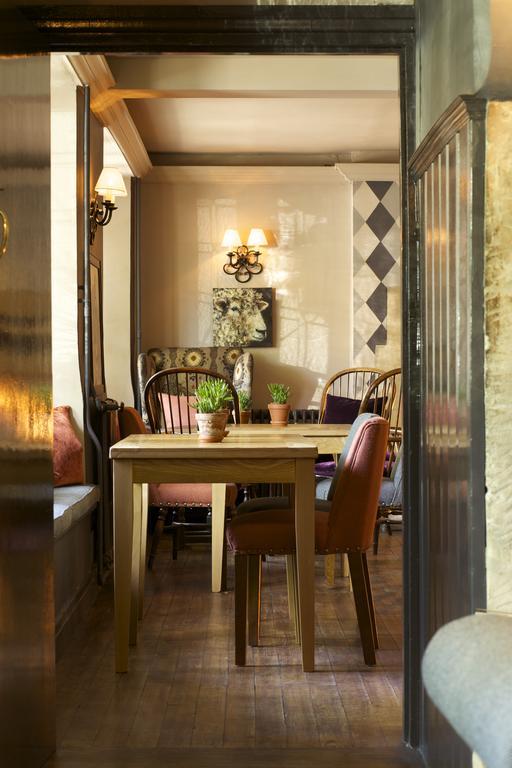 The Bay Tree Hotel Берфорд Екстер'єр фото